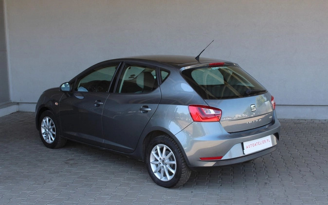 Seat Ibiza cena 35900 przebieg: 99165, rok produkcji 2017 z Hel małe 379